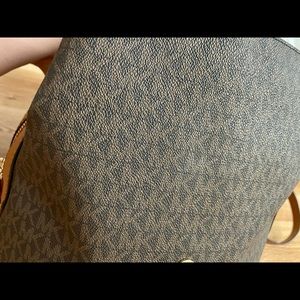 Medium Michael Kors Backpack